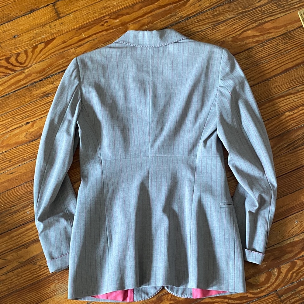 Vintage 1990s Moschino Couture Light Gray with Pink Pinstripe Blazer - Picture 10 of 12